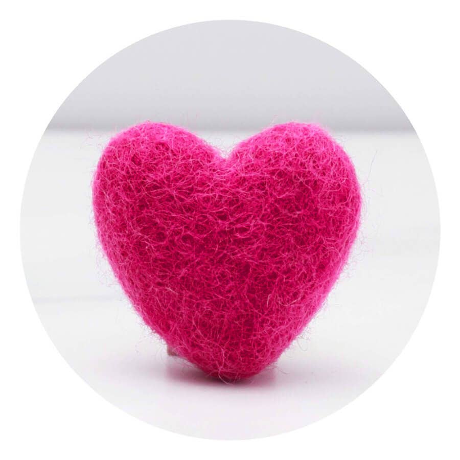 WE HEART COLLAR ACCESSORY