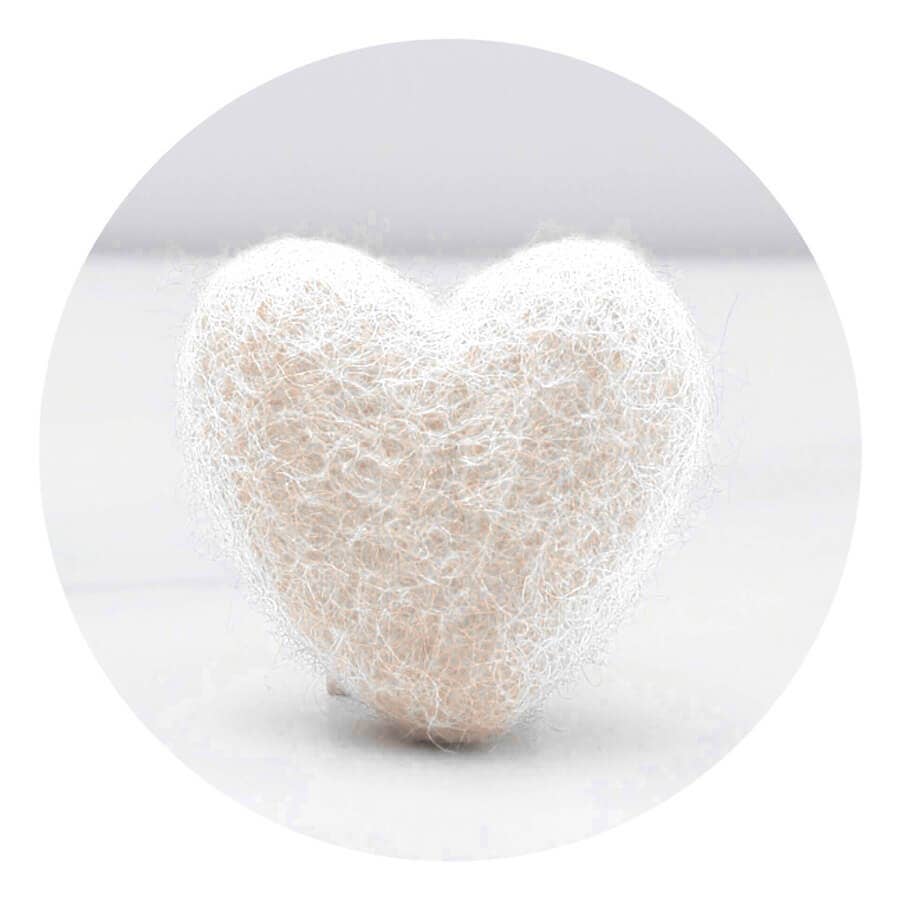 WE HEART COLLAR ACCESSORY