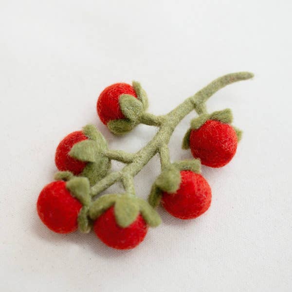 CHERRY TOMATO VINE Wool Dog & Cat Toy