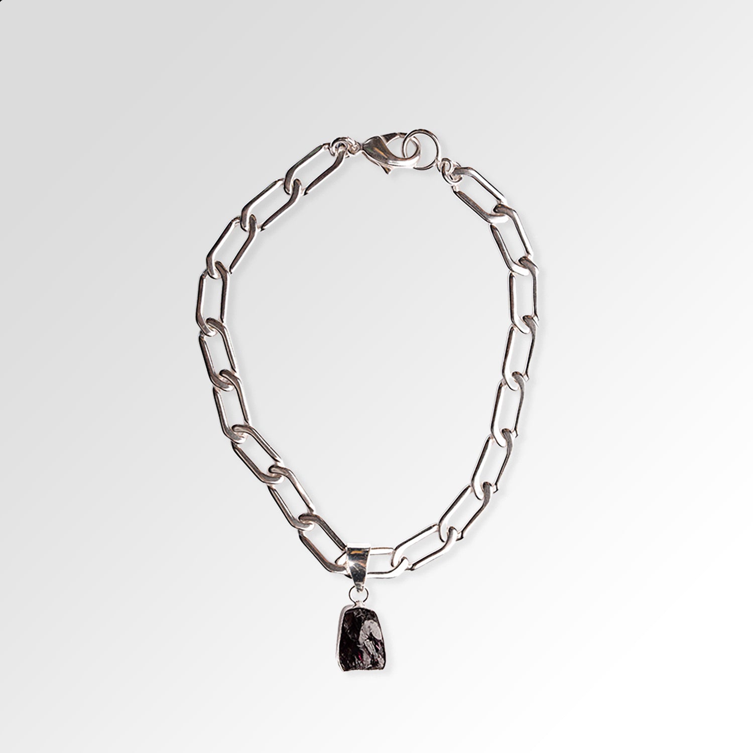 LD Birthstone: January/Garnet