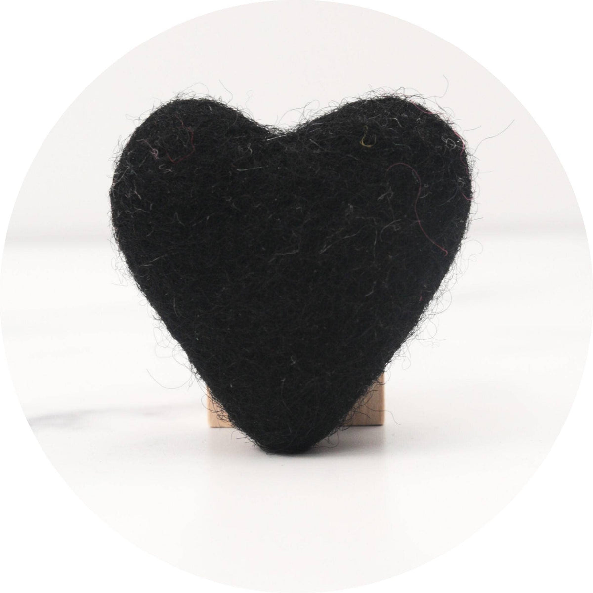 WE HEART COLLAR ACCESSORY